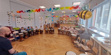Powiększ grafikę: bebniarskie-warsztaty-609319.jpg