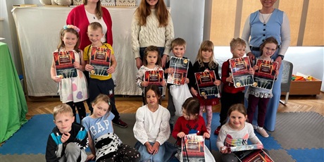 Powiększ grafikę: wyniki-konkursu-teatrzyk-kamishibai-612738.jpg